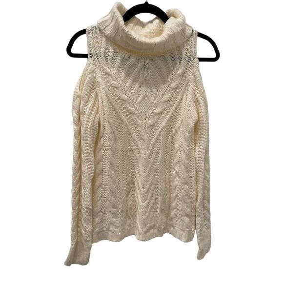 NEW American Rag Turtleneck Cold Shoulder Cream Sweater.Size S - Picture 5 of 11